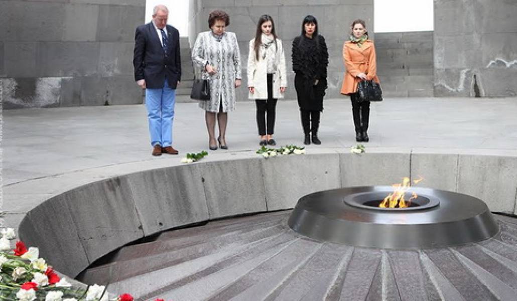 d2fd7a66-c837-4d1b-9d40-c6cc003b4415