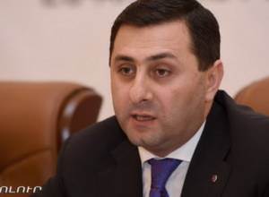 HHK lawmaker voted against loan agreement