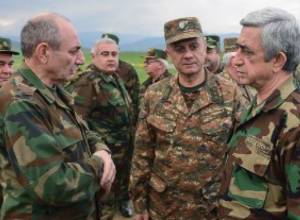 Bako Sahakyan, Serzh Sargsyan visit military units