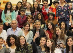 Джордж Клуни посетил Тумо