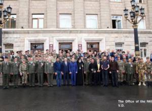 Solemn award ceremony at Artsakh President's residence