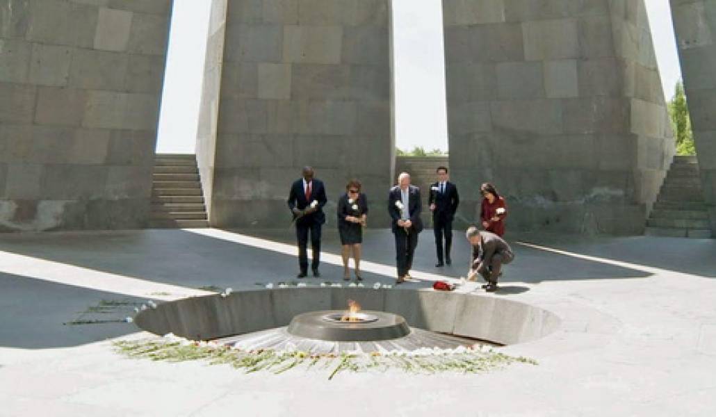 a522492d-be42-42a6-b9d1-fcd21ce82b26