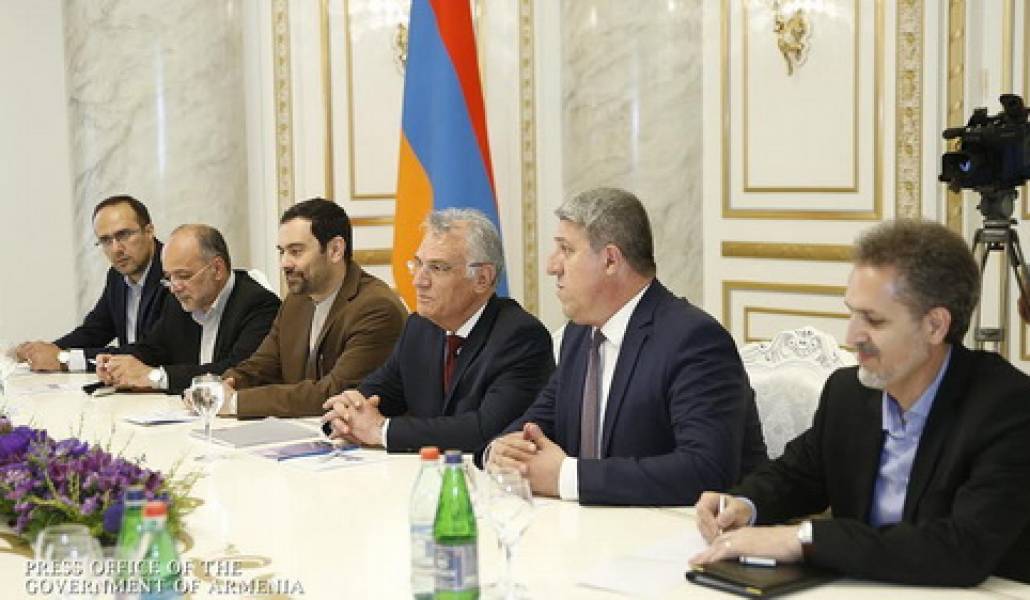 31e9077c-dd3b-4927-9fc3-1e1d56ef91e0