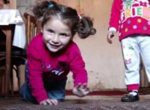 Three-year-old child needs walker: Family lives in extreme conditions