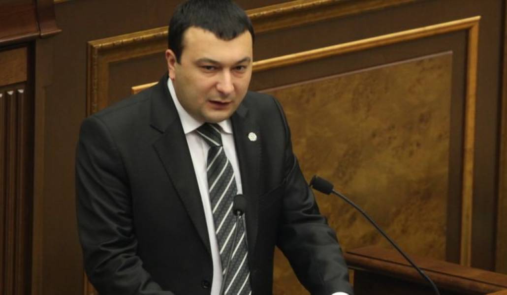 425143a59e7743cfb154f6add849d4a7