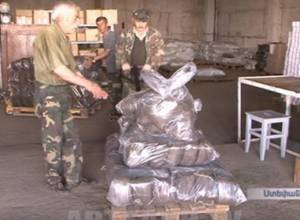 Очередная партия зонтиков – армии обороны: ARTSAKH.TV