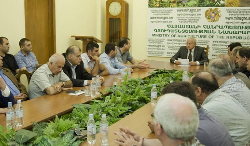 4e877eb0-b63c-40fa-9cc7-547058a652b3