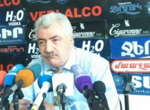 Ազգային արխիվի տնօրենը կդիմի Հռոմի պապին