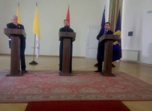 Pope doesn’t call for Crusade