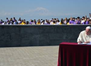 Pope listens to his heart, not handlers, on Genocide during Armenia pilgrimage - Harut Sassounian