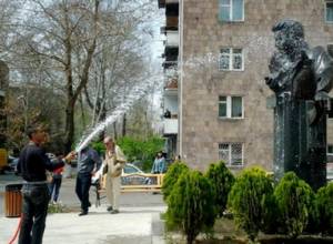 Ջրվել են նաև մայրաքաղաքի հուշարձանները