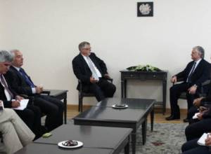 Armenian FM receives EU Special Representative