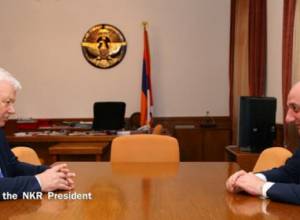 Bako Sahakyan receives Andrzej Kasprzyk