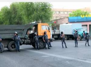 Night was 'calm' on Khorenatsi Street