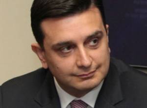 Armed group wants to meet Minister of Health