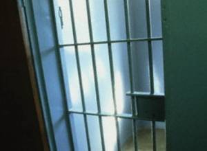 Representatives of HRD office visit detainees and arrestees