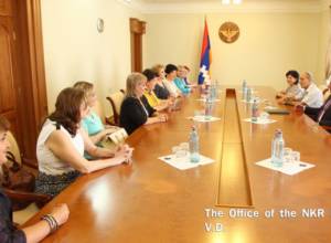 ՀՀԿ-ական կանայք գնացել են Ղարաբաղ