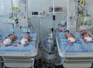 26-year-old woman gives birth to four babies in Yerevan hospital - Armenpress.am
