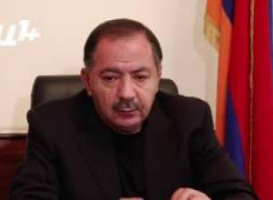 Աղվան Վարդանյանը նախկին եւ սպասվող նոր վարչապետների մասին