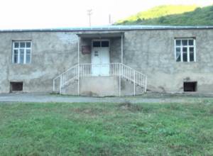 Primary school of Gosh has 25 pupils