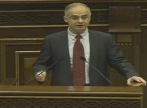 «Քշտեք ձեր ձեռքերը եւ անցեք գործի». Լևոն Զուրաբյան