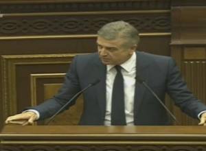 Karen Karapetyan: The country's economic situation is extremely grave