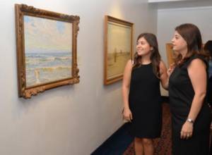 Independence Day celebrated in New York: Works by Saryan, Kochar and Garzou put on display