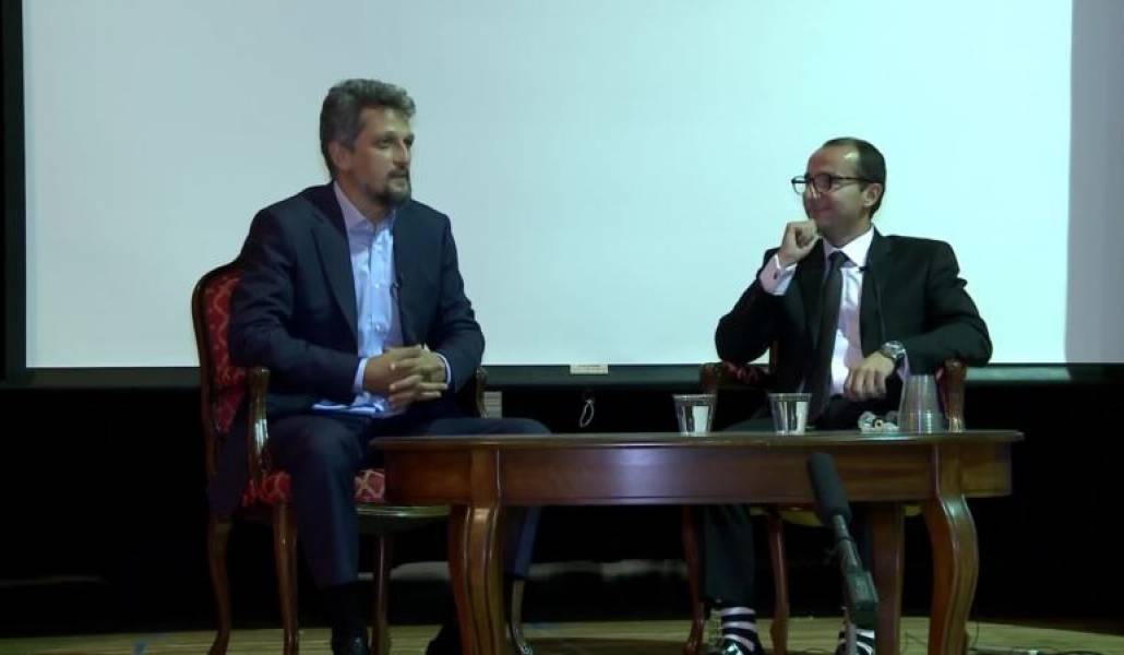 89d7af90-1e68-42f9-94d3-d3b3840dc93e_tv_w800_h450