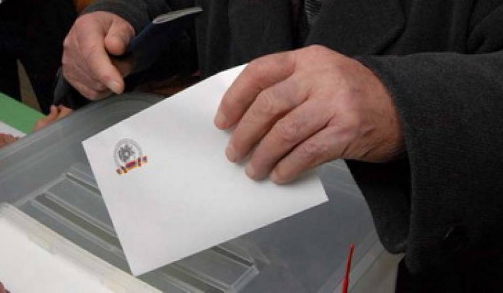 7e773500d3151ef13b4041a8e54ef6c9