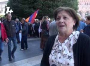 «Ամբողջ Բյուրեղավանը սոված մեռնում է». ակցիա կառավարության առջև