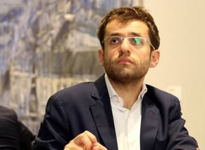 Լեւոն Արոնյանը հաղթեց իրեն թերագնահատած Անիշ Գիրիին