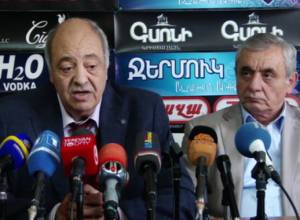 It is a wrong way of thinking: Aram Satyan about PM's statement