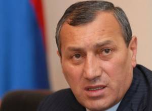 Губернатор Сюника Сурик Хачатрян покинет занимаемую должность: news.am