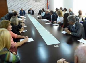Դաշտը լցված է անորակ ուսհաստատություններով. նախարար