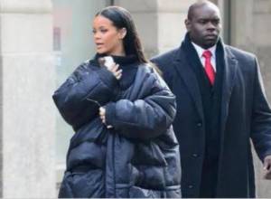 Из-за Рианны фанаты  постебались над Арсеном Венгером