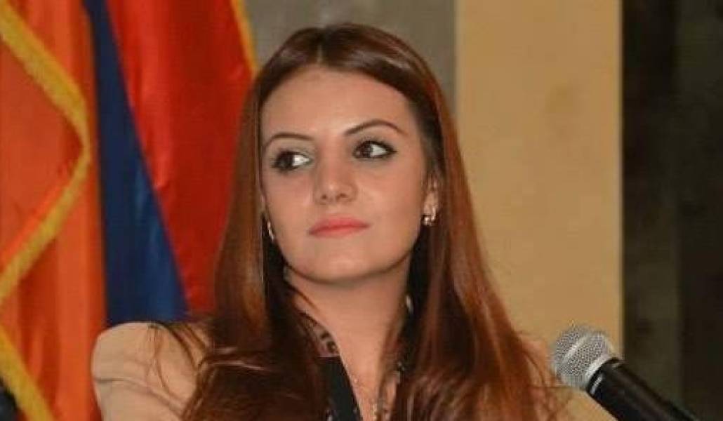 ani-hovhannisyann-1