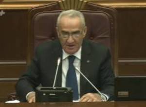 ԱԺ-ն հիմնարկ չէ. Գ. Սահակյանը՝ «մշտնջենական հարցի» հեղինակին