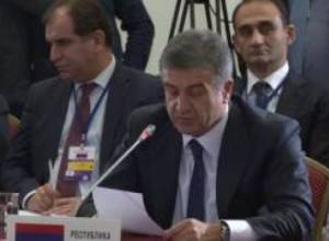 Կարեն Կարապետյանը Մինսկում ելույթ է ունեցել
