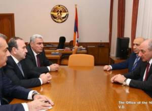 Bako Sahakyan receives Levon Mkrtchyan