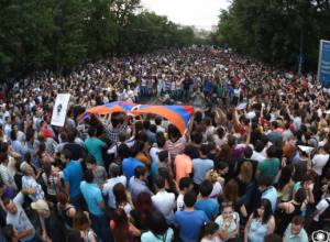 Ում է պետք «միակ» ընդդիմության կռիվը