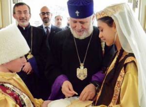 Վեհափառ Հայրապետը՝ Նյու Ջերսիի Հովնանյան վարժարանում