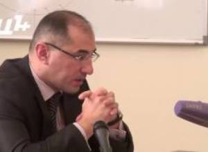 Բյուջեի ճեղքը տարեվերջին կարող է հասնել մինչեւ 77 մլրդ-ի