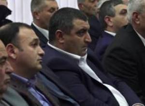 Ղեկավարների թոռնիկները որտեղ են բուժվում..Կարեն Կարապետյան