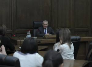 Գ. Սահակյանը ուսանողներին ներկայացրել է իր անցած ուղին