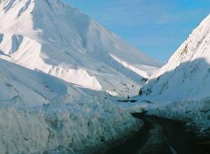 Larsi checkpoint is open to all types of vehicles