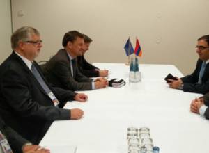 Հայաստանի արտգործնախարարը հանդիպեց ԵՄ հատուկ ներկայացուցչին