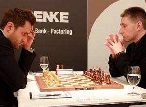 Levon Aronian defeats Michael Adams