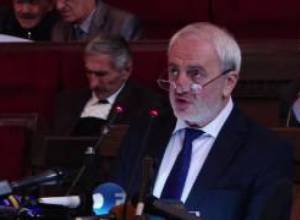 Արամ Մանուկյանը հուսով է, որ Վանոն ուղիղ եթերը նայում է