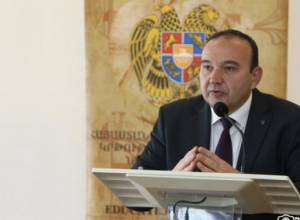 Լևոն Մկրտչյանը կոչ է անում ընտրություններին խնայել կրթական համակարգը