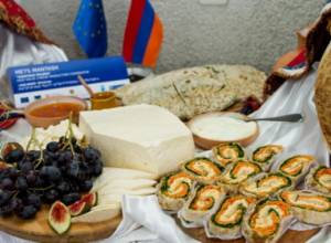Ճամբարակցիների ռոքֆոր պանիրը՝ տոնավաճառներում
